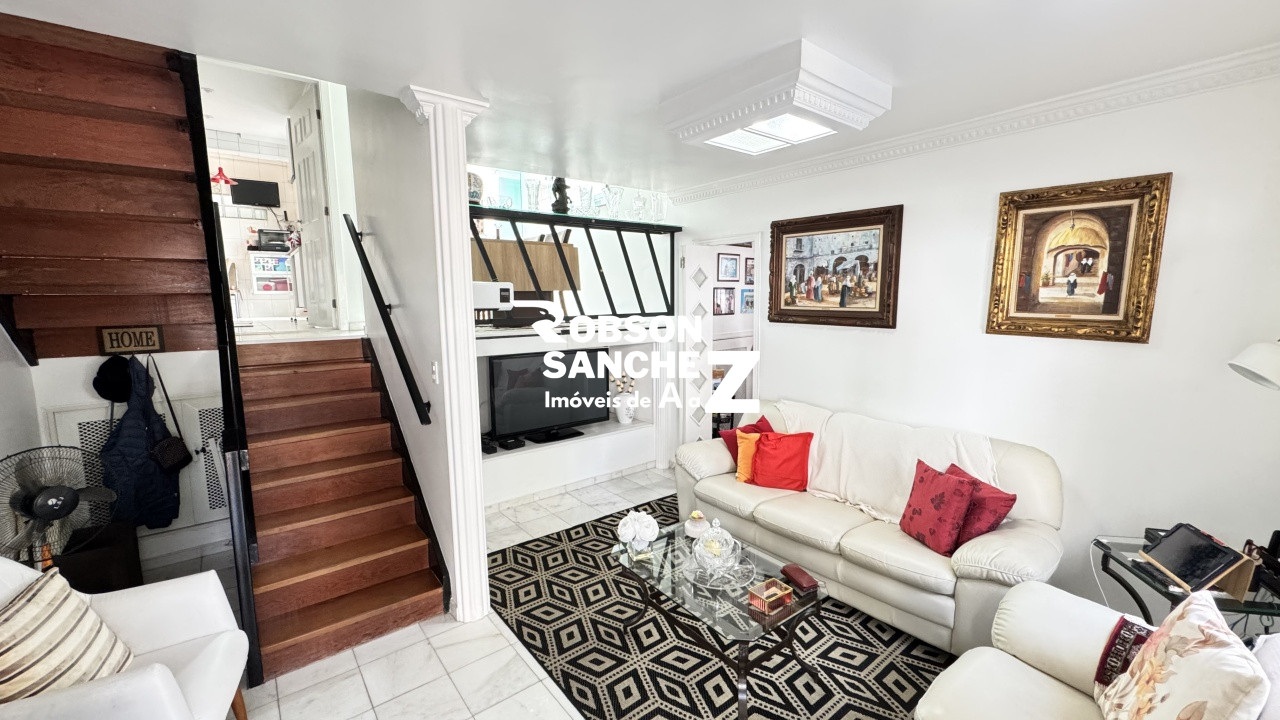 Casa de Condomínio a venda de 280m², com 3 quartos e 2 vagas, no Jardim Consórcio.