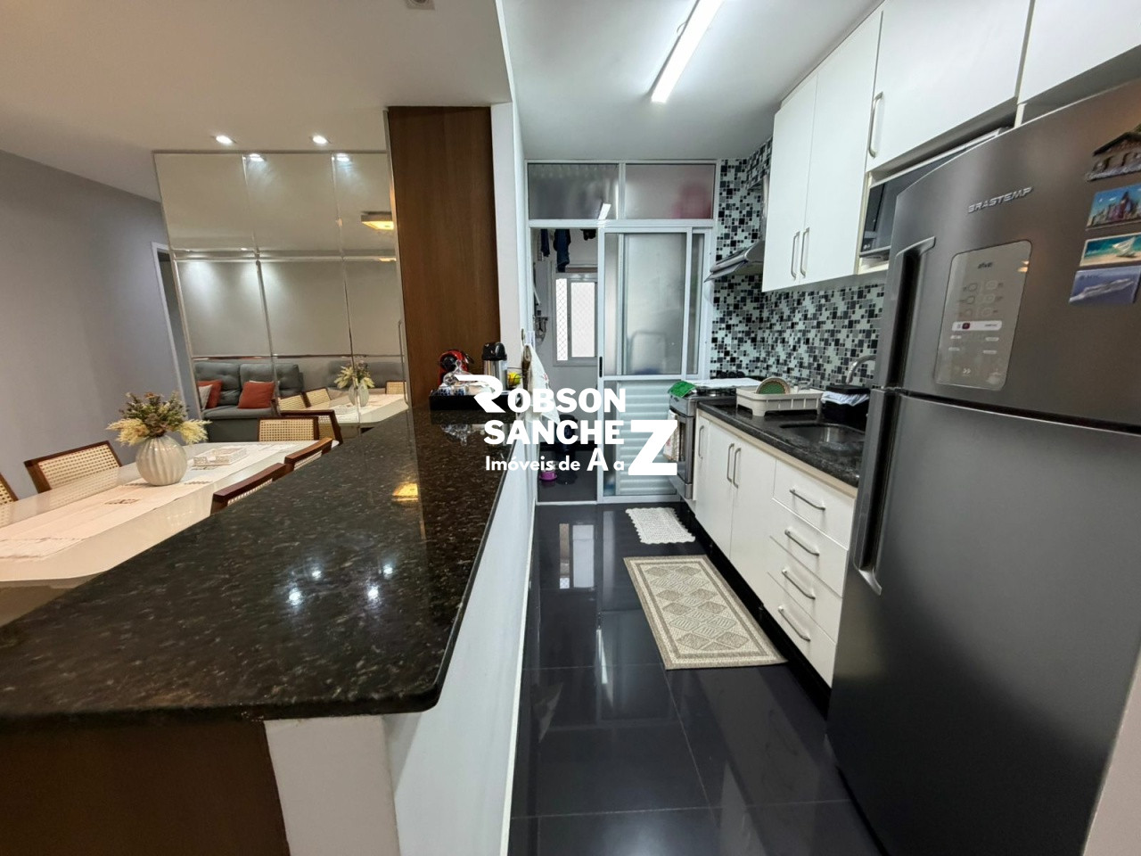 Apartamento a venda, 74,83m, reformado, Mobiliado, 02 quartos sendo 1 suite, 2 vagas, sacada!!!